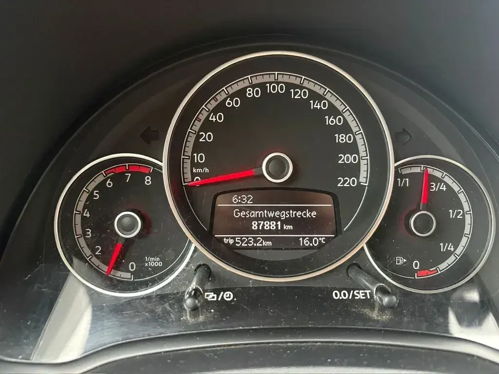 Gebraucht VW up! move up! 60 PS (44 kW) 2017 Rot Kleinwagen