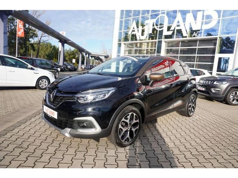 Gebraucht Renault Captur 118 PS (86 kW) 2017 Black pearl+chocolat brown (metallic) SUV