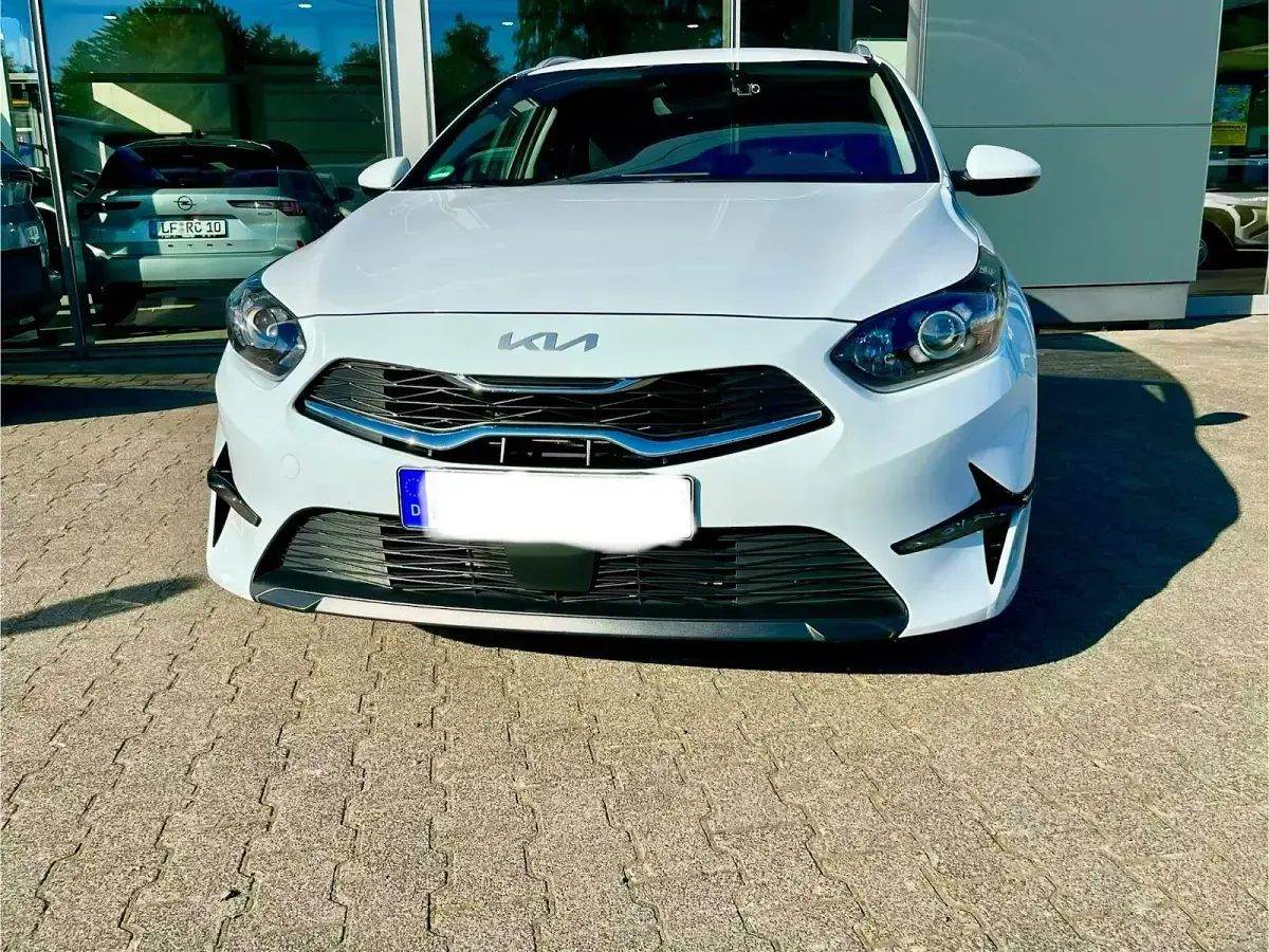 Gebraucht Kia Ceed Sportswagon Vision 101 PS (74 kW) 2022 Weiß Kombi