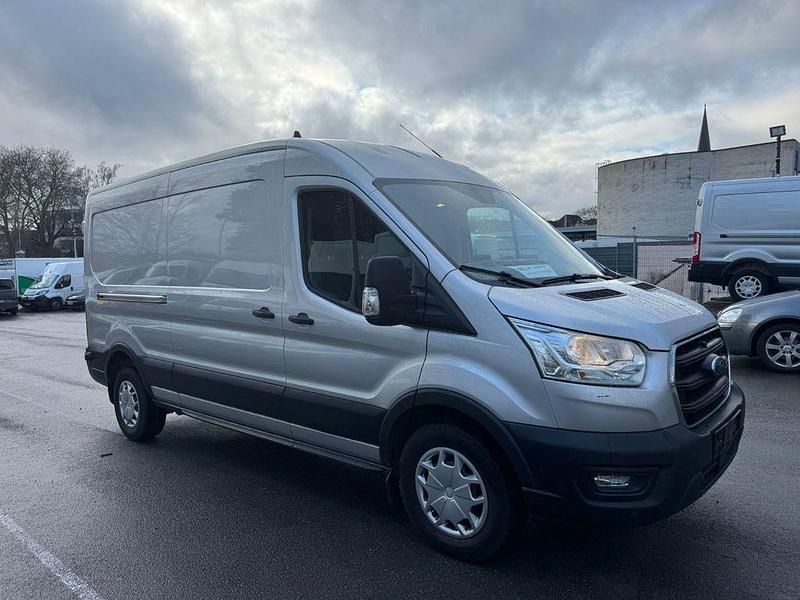 Gebraucht Ford Transit 105 PS (77 kW) 2022 Grau Van / Kleinbus