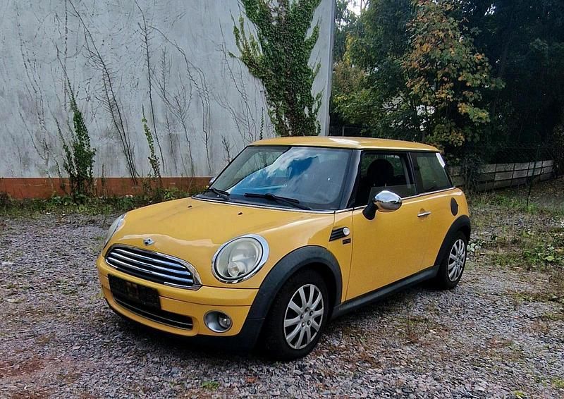 Gelb Gebraucht 2008 Mini Cooper Kleinwagen | 1.600 € (Guter Preis) - Bild 1/4