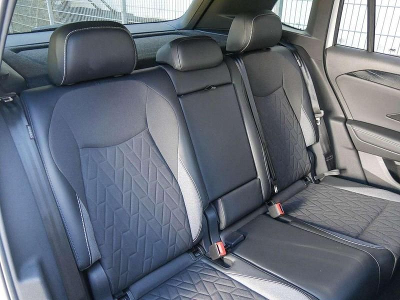 Gebraucht VW Tiguan 150 PS (110 kW) 2025 Weiß SUV