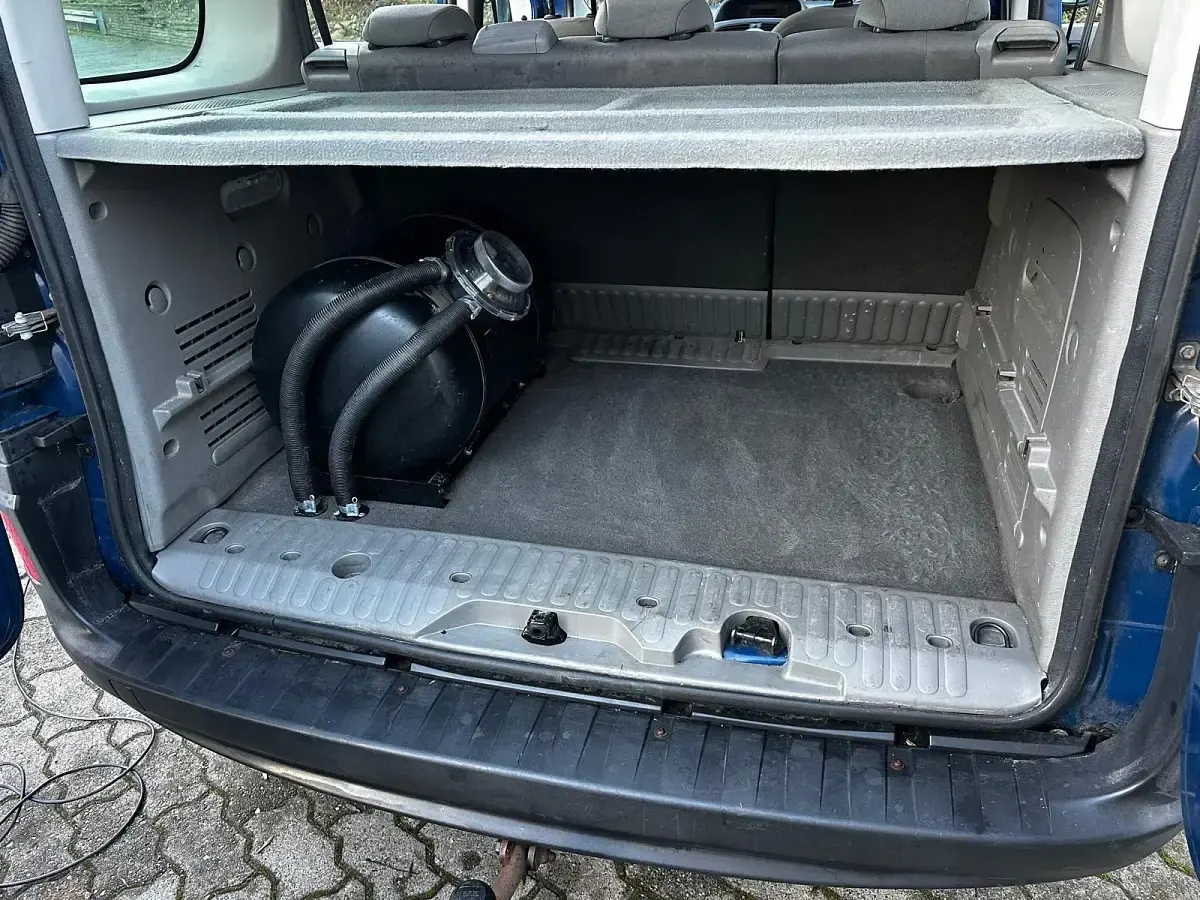 Gebraucht Renault Kangoo 104 PS (76 kW) 2008 Blau Van / Kleinbus
