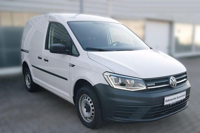 Usata VW Caddy 122 CV (89 kW) 2021 Bianco Monovolume