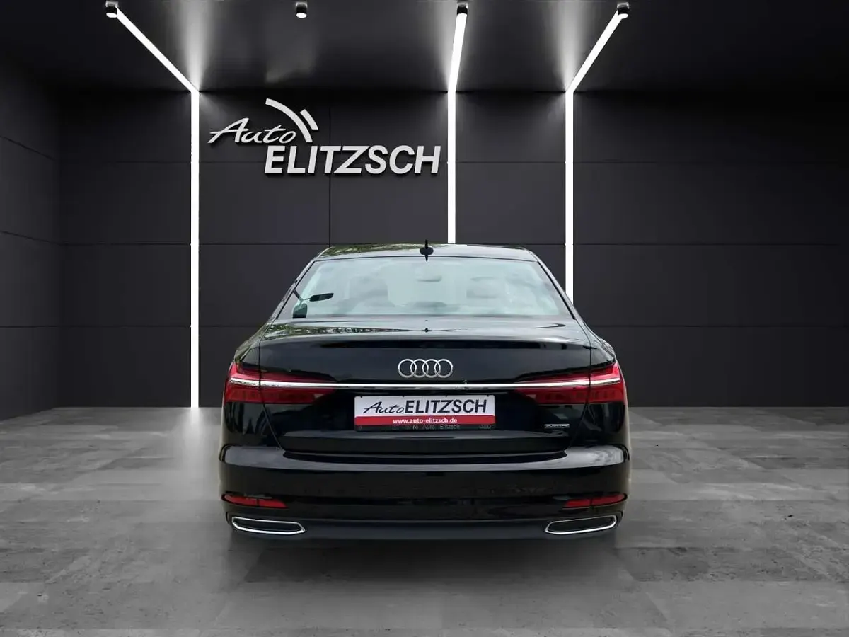 Używany Audi A6 Ambiente 286 KM (210 kW) 2022 Czarny Sedan/Limuzyna