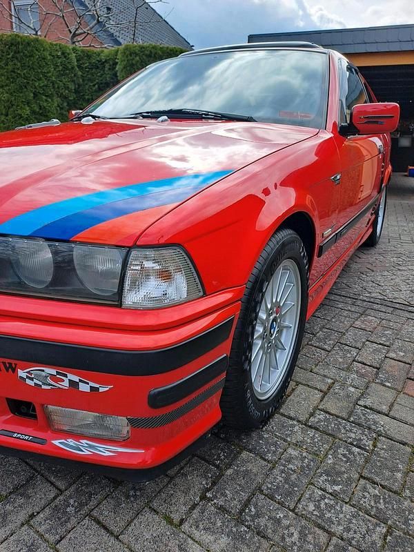 Gebraucht BMW 318 Compact 140 PS (102 kW) 1998 Rot Kleinwagen