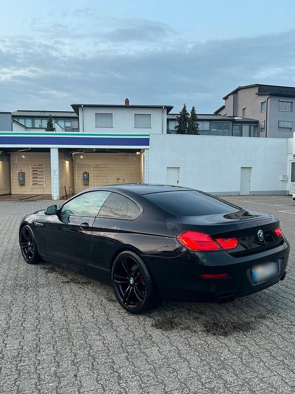 Gebraucht BMW 650 450 PS (330 kW) 2012 Schwarz Coupé