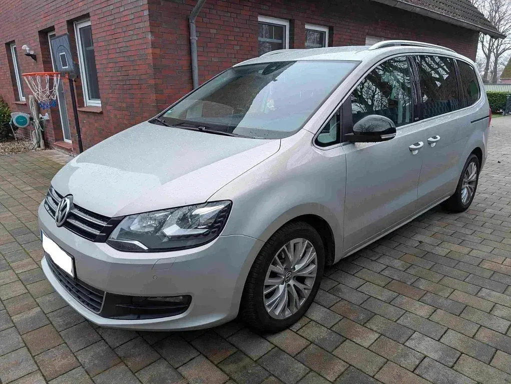 Gebraucht VW Sharan Style 140 PS (102 kW) 2012 Silber Van / Kleinbus