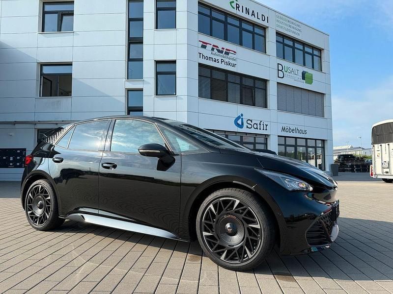 Schwarz Neu 2025 Cupra Born VZ Kleinwagen | 45.900 € (Guter Preis) - Bild 1/4
