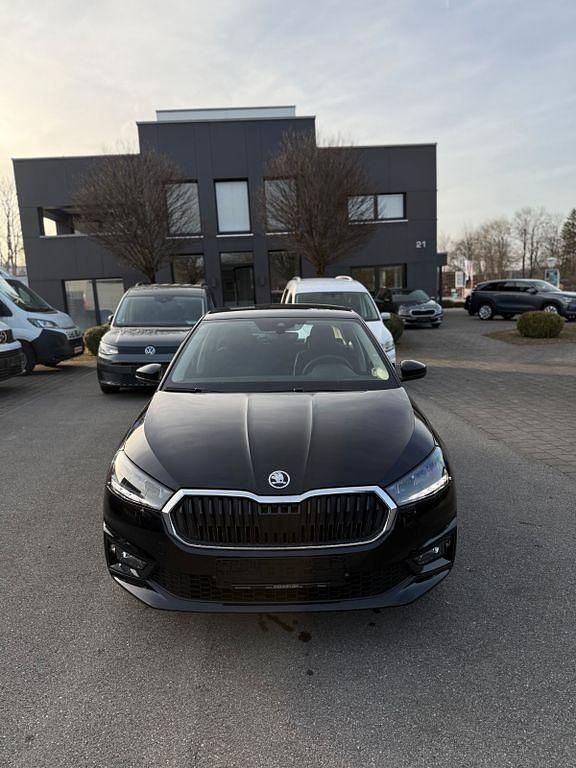Neu Skoda Fabia 95 PS (69 kW) 2025 Schwarz Kleinwagen