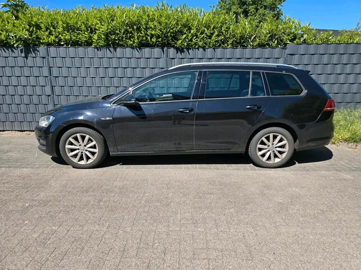 Gebraucht VW Golf VII 122 PS (89 kW) 2015 Schwarz Kombi