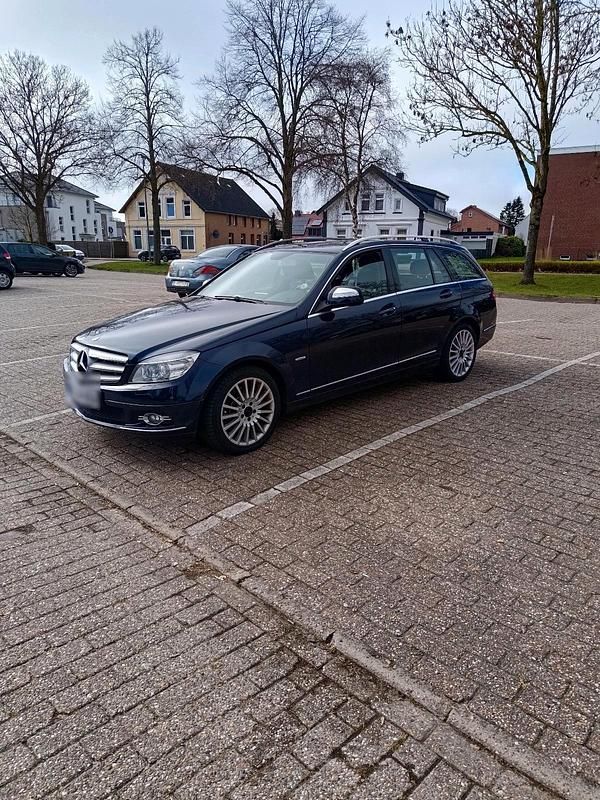 Gebraucht Mercedes C320 224 PS (164 kW) 2008 Andere farben Kombi