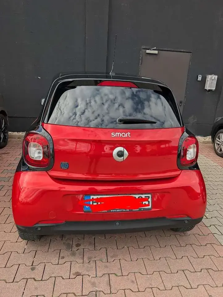 Gebraucht Smart ForFour Electric Drive 60 kW (82 PS) 2020 Rot Limousine