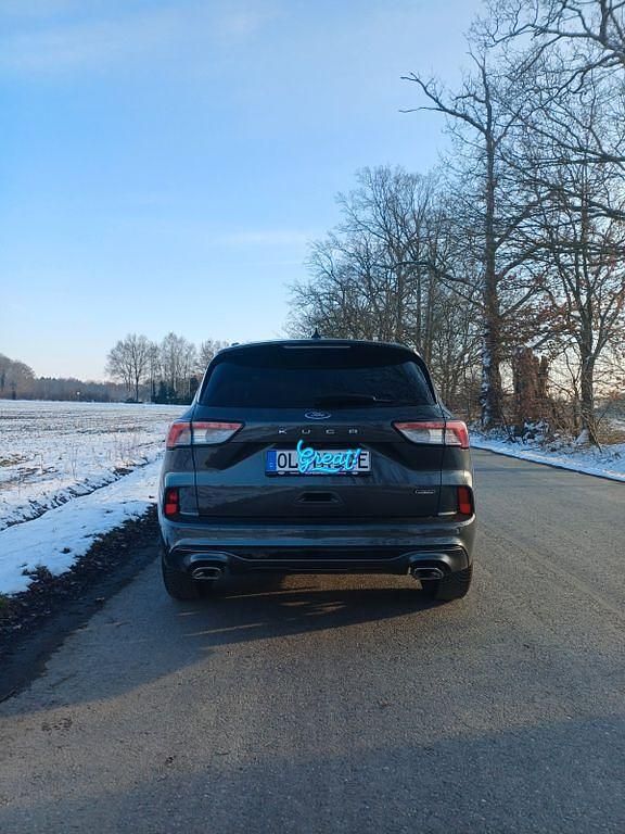 Gebraucht Ford Kuga ST-Line 224 PS (164 kW) 2024 Grau SUV
