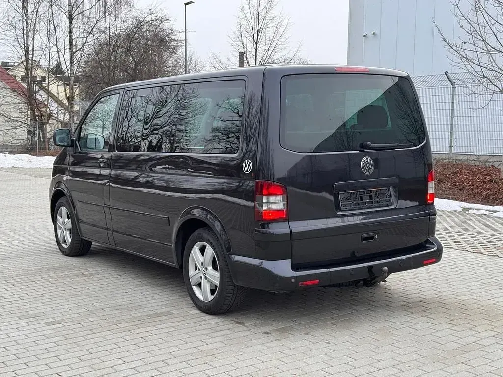 Gebraucht VW Multivan United 174 PS (127 kW) 2009 Schwarz Van / Kleinbus