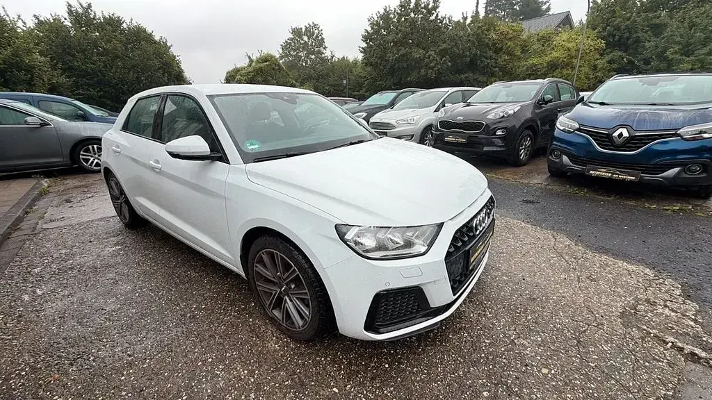 Gebraucht Audi A1 Sportback Advanced 150 PS (110 kW) 2019 Weiß Kleinwagen