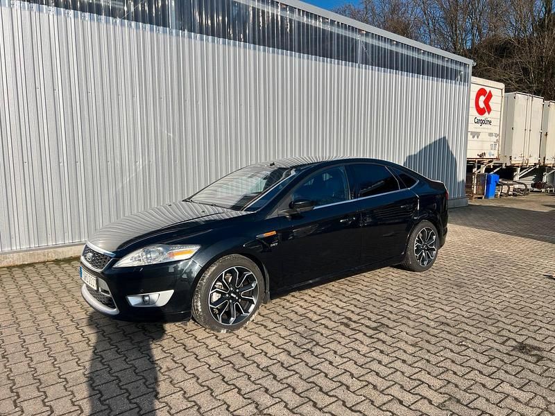 Schwarz Gebraucht 2008 Ford Mondeo Titanium Limousine | 8.900 € - Bild 1/4