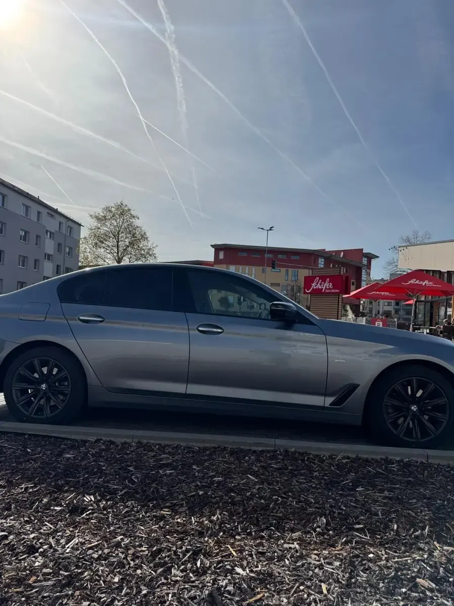 Gebraucht BMW 520 Shadowline 190 PS (139 kW) 2018 Grau Limousine