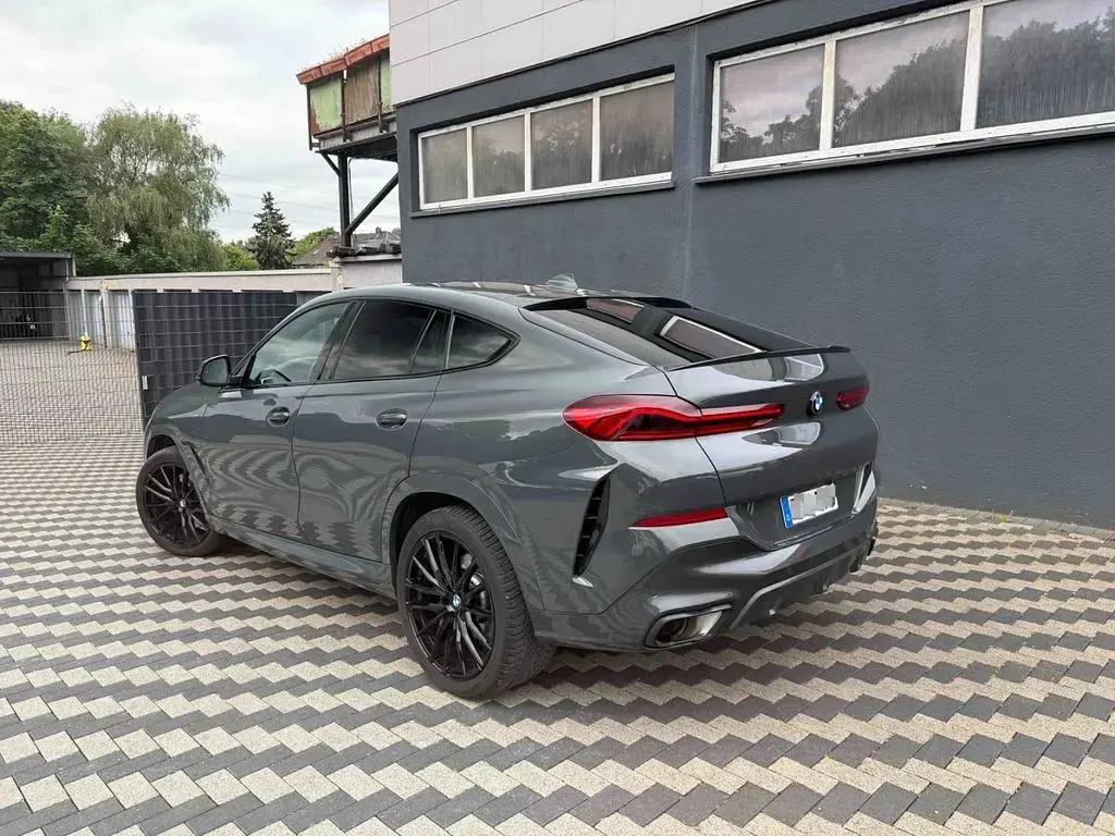 Gebraucht BMW X6 M Sport 286 PS (210 kW) 2023 Grau SUV