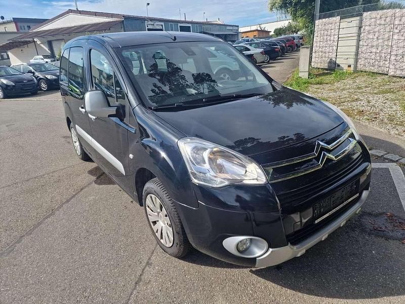 Other Gebraucht 2011 Citroën Berlingo SELECTION Van / Kleinbus | 2.550 € (Superpreis) - Bild 1/4