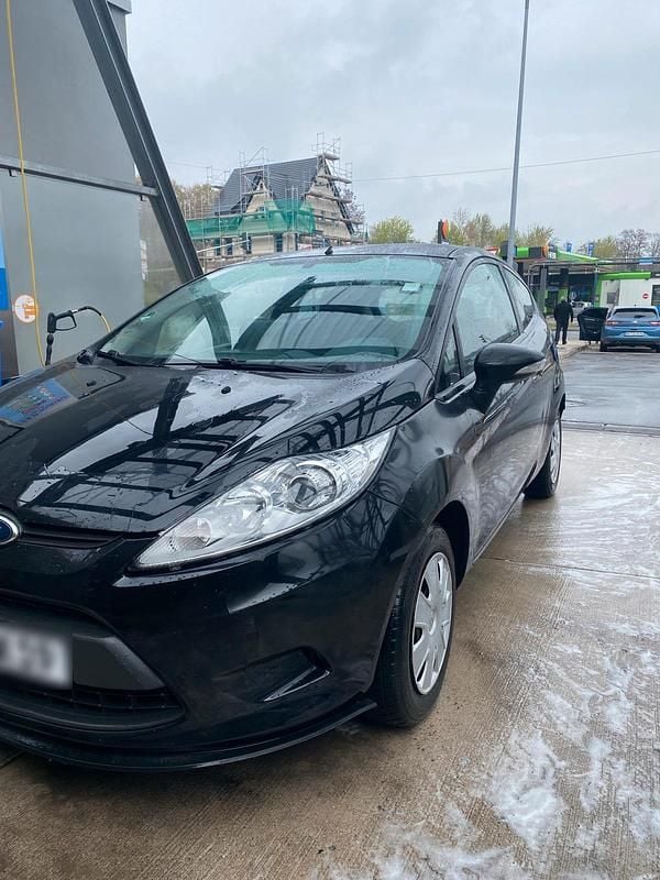 Gebraucht Ford Fiesta 60 PS (44 kW) 2009 Schwarz Kleinwagen
