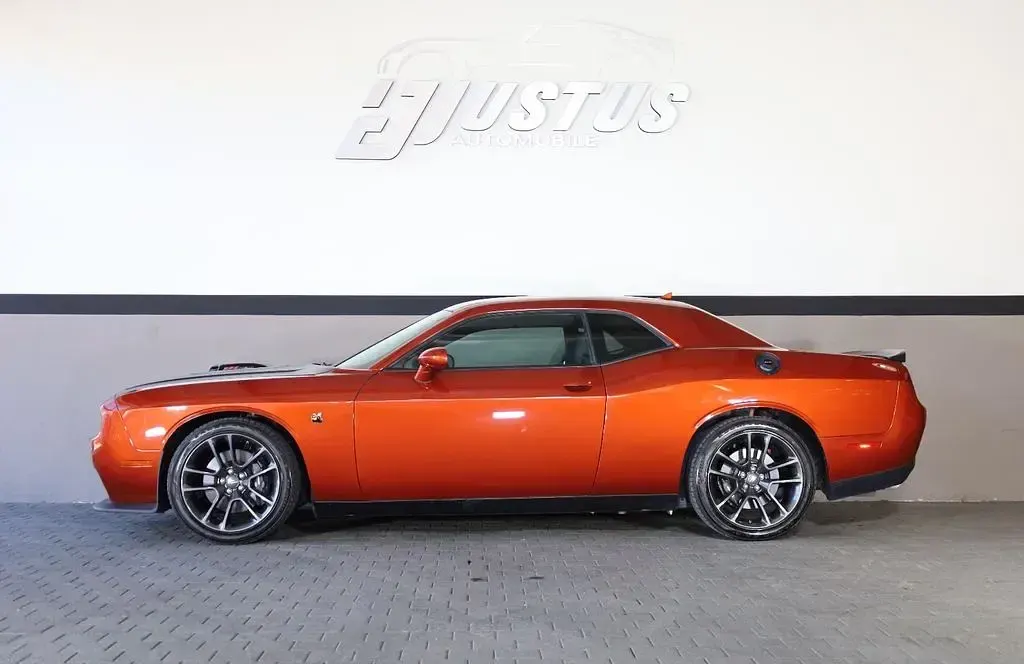 Second-hand Dodge Challenger 491 CP (361 kW) 2021 Portocaliu Coupe