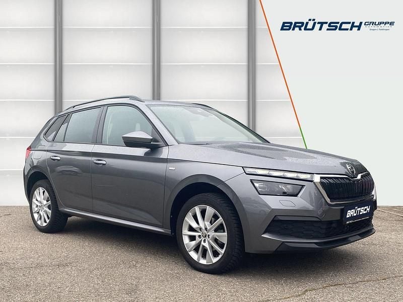 Graphitegrau metallic Gebraucht 2023 Skoda Kamiq Tour SUV | 22.980 € (Fairer Preis) - Bild 1/4