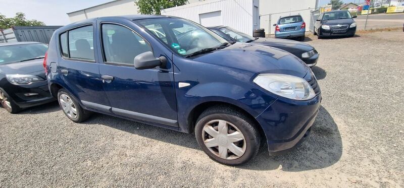 Blau Gebraucht 2011 Dacia Sandero Ambiance Kleinwagen | 1.290 € (Superpreis) - Bild 1/4