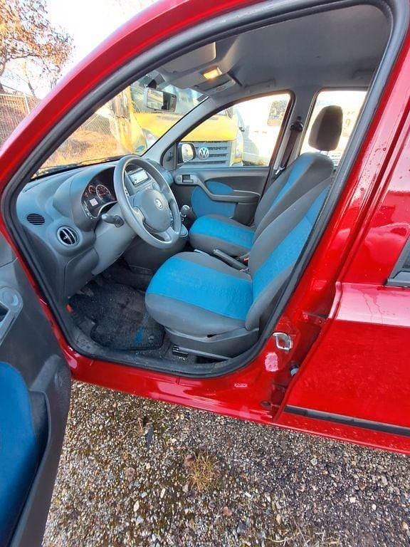 Gebraucht Fiat Panda 60 PS (44 kW) 2010 Rot Kleinwagen