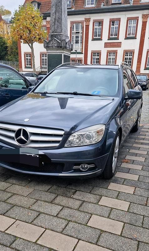 Andere farben Gebraucht 2009 Mercedes 190 Limousine | 5.199 € - Bild 1/4