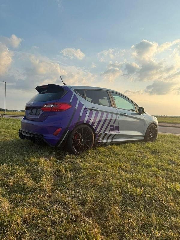 Gebraucht Ford Fiesta Performance Edition 250 PS (183 kW) 2019 Silber Kleinwagen