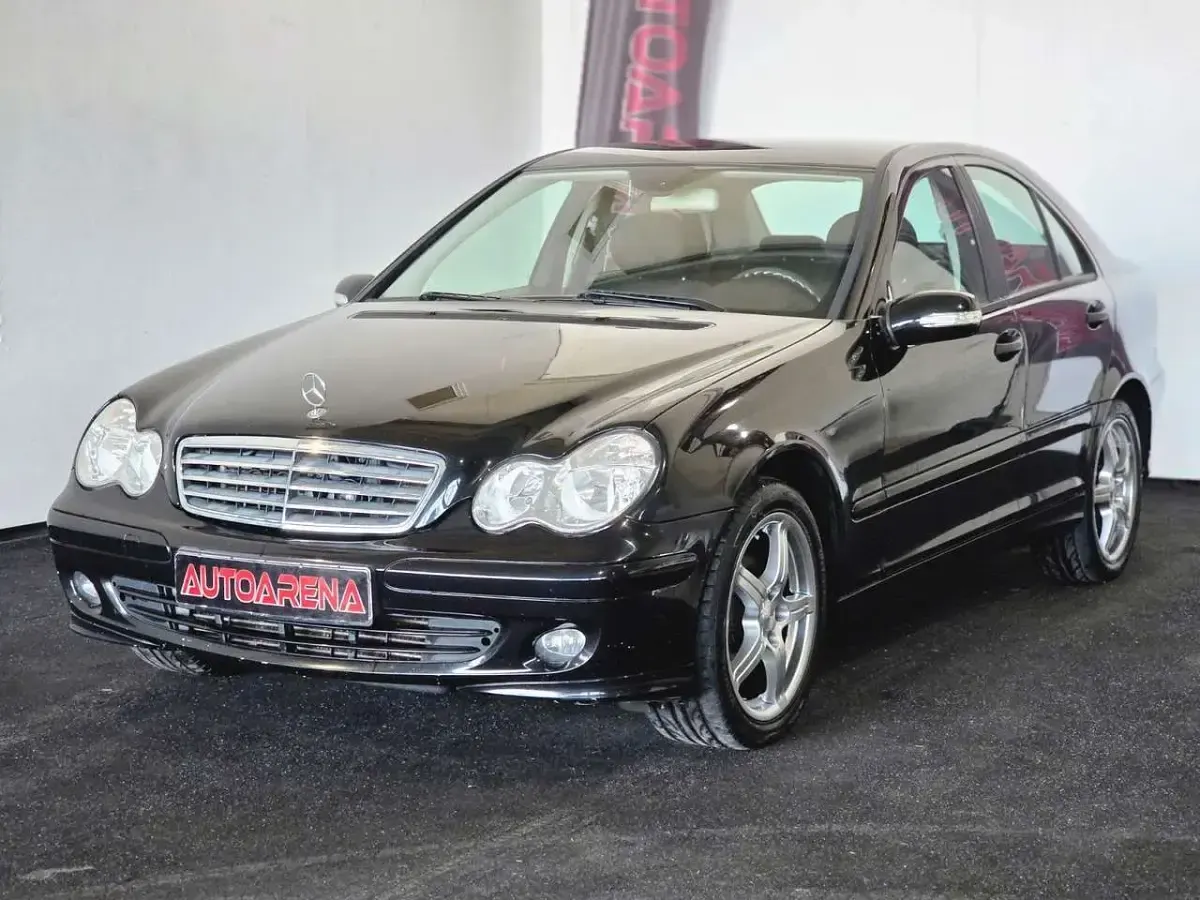Gebraucht Mercedes C220 150 PS (110 kW) 2006 Schwarz Limousine