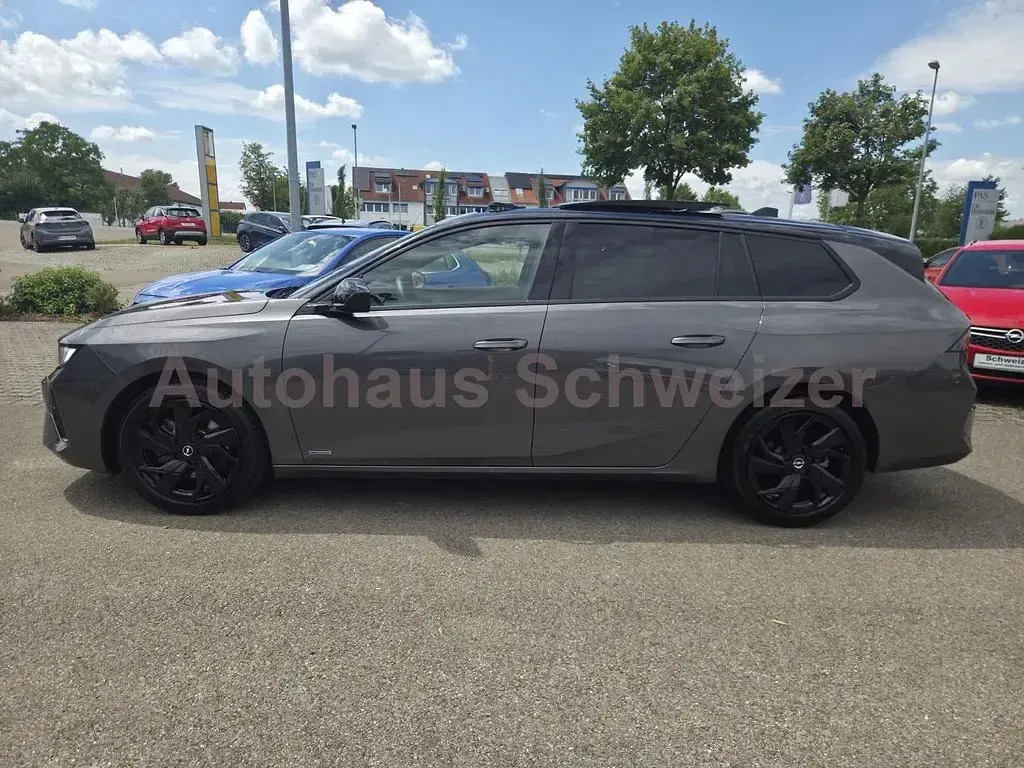 Gebraucht Opel Astra Ultimate 131 PS (96 kW) 2023 Grau Kleinwagen
