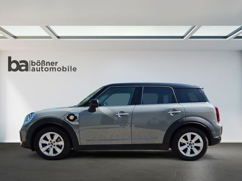 Grau Gebraucht 2021 Mini Cooper Countryman SUV | 22.990 € (Fairer Preis) - Bild 1/4