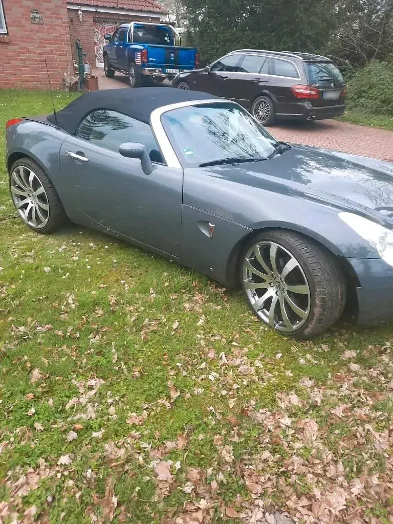 Gebraucht Pontiac Solstice 170 PS (125 kW) 2008 Grau Cabrio
