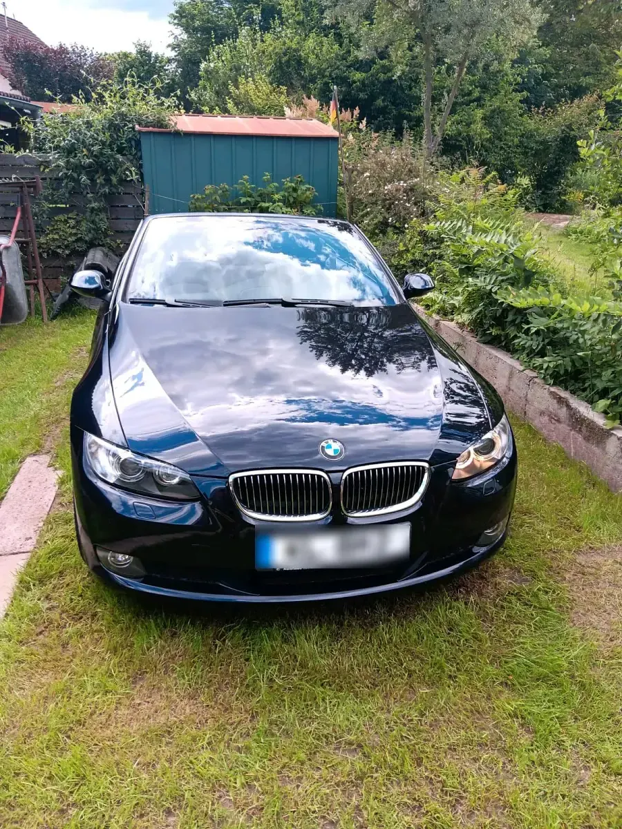 Gebraucht BMW 325 Cabriolet 218 PS (160 kW) 2009 Blau Cabrio
