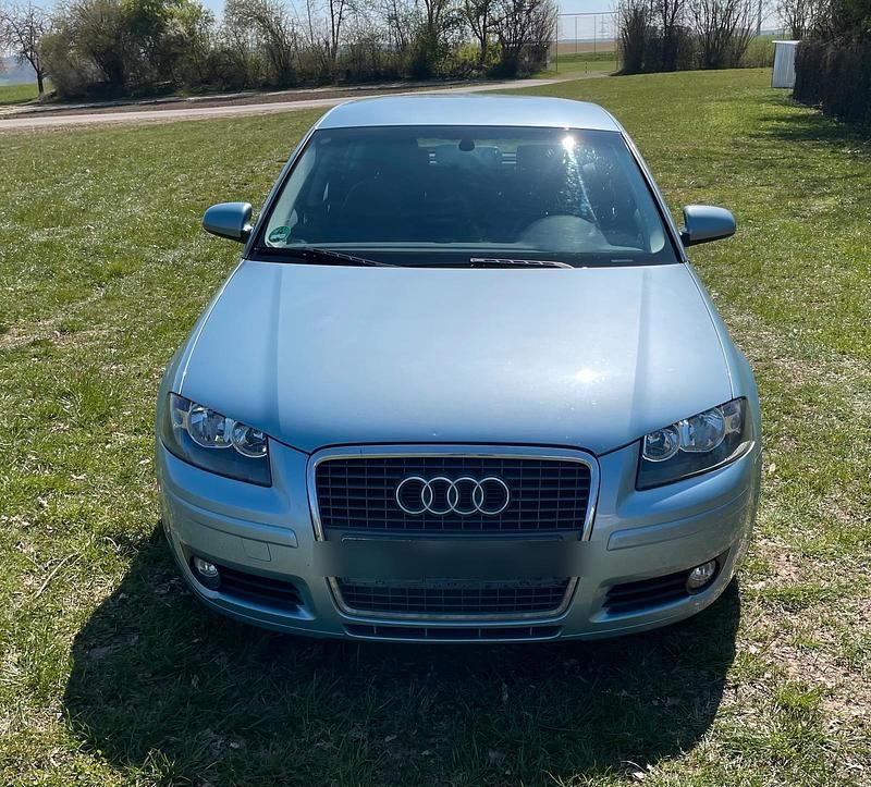 Blau Gebraucht 2007 Audi A3 Limousine | 2.999 € (Superpreis) - Bild 1/4