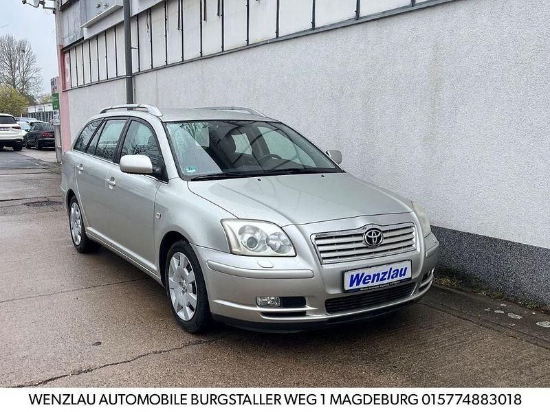 Gebraucht Toyota Avensis 129 PS (94 kW) 2004 Silber Kombi