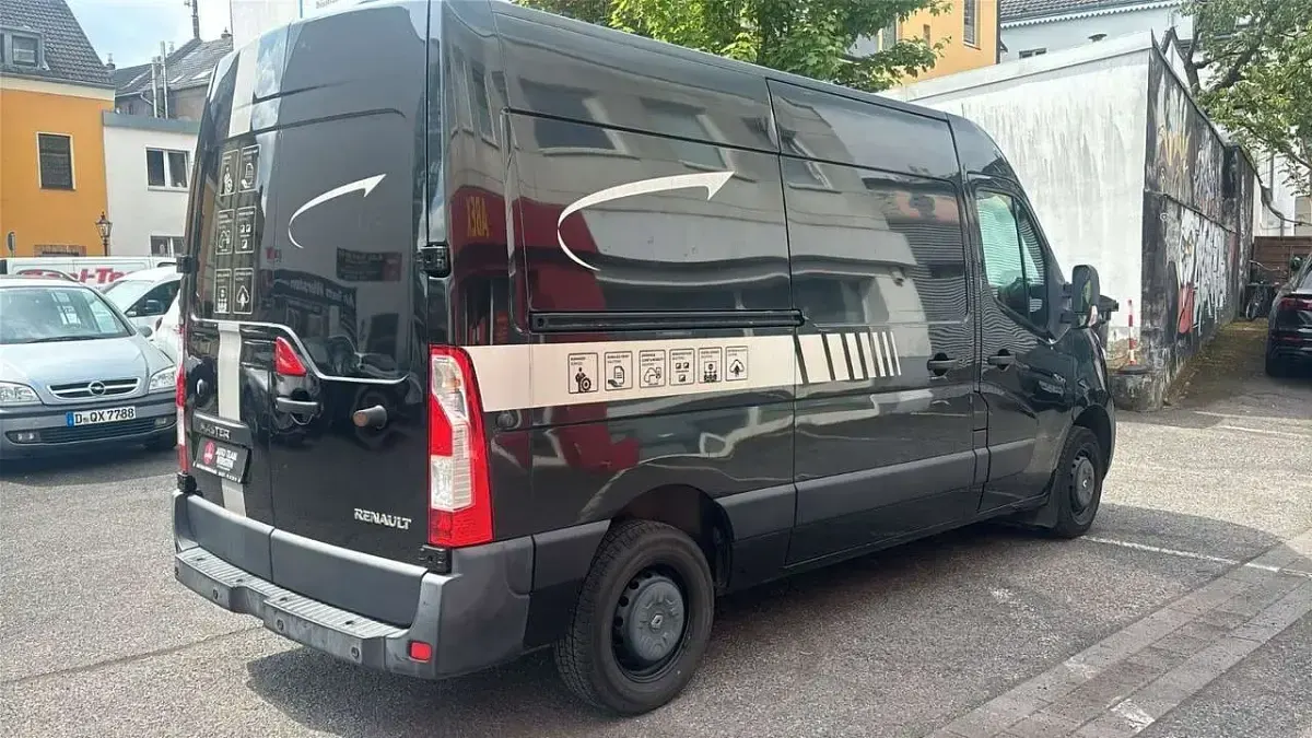 Occasion Renault Master 131 ch (96 kW) 2016 Noir Van