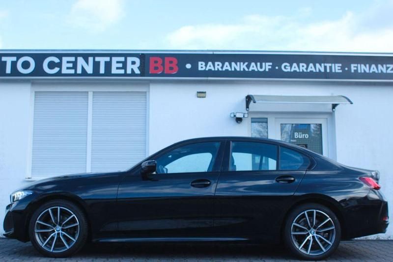 Gebraucht BMW 318 Performance 150 PS (110 kW) 2022 Schwarz Limousine