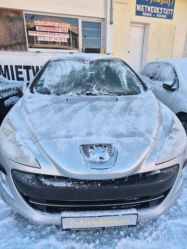 Silber Gebraucht 2010 Peugeot 308 Limousine | 1.800 € (Guter Preis) - Bild 1/4