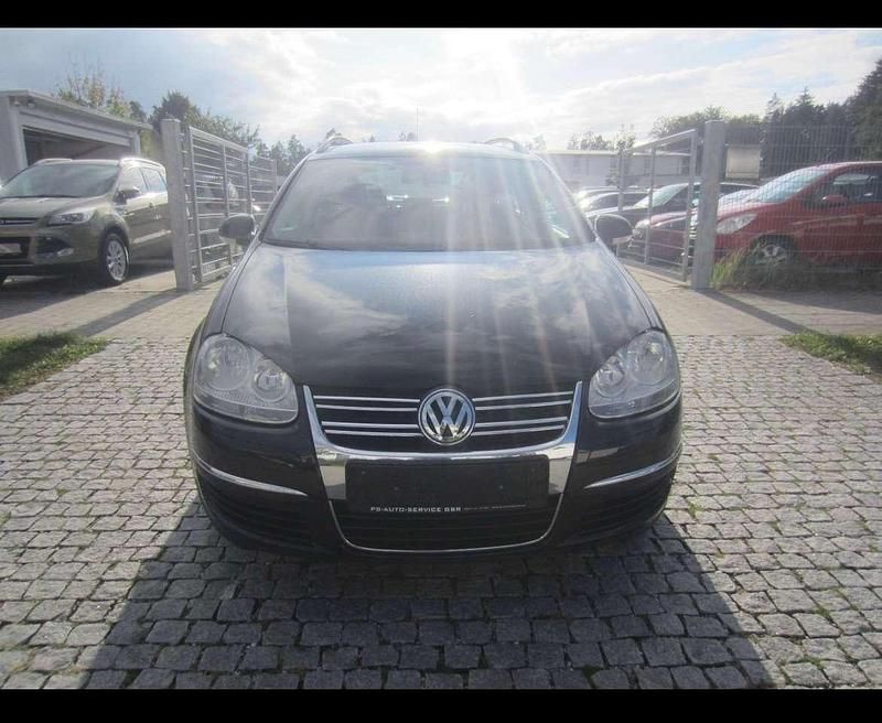 Gebraucht VW Golf V Trendline 102 PS (75 kW) 2009 Deep black perleffekt Kombi