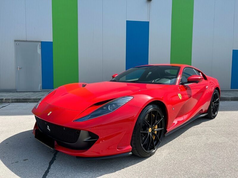 Gebraucht Ferrari 812 799 PS (587 kW) 2020 Coupé