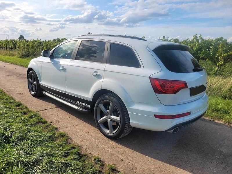 Weiß Gebraucht 2013 Audi Q7 S-Line SUV | 13.500 € (Guter Preis) - Bild 1/4