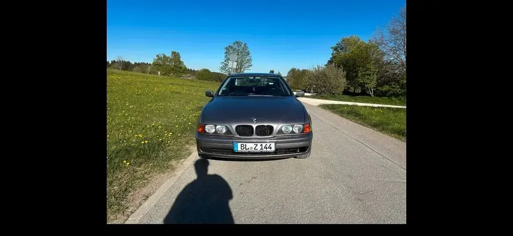 Używany BMW 520 150 KM (110 kW) 1999 Srebrny Sedan/Limuzyna