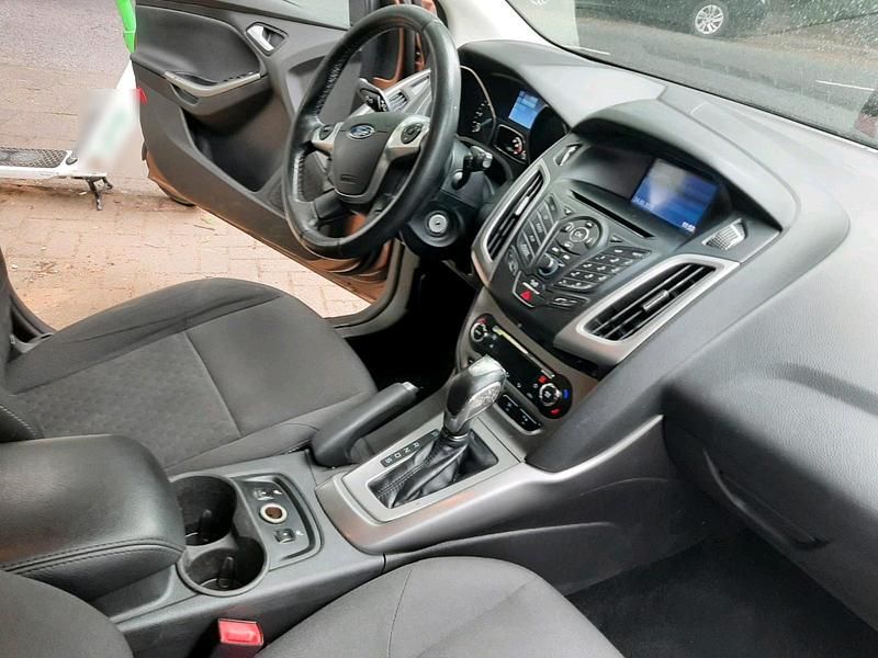 Gebraucht Ford Focus 115 PS (84 kW) 2014 Kombi