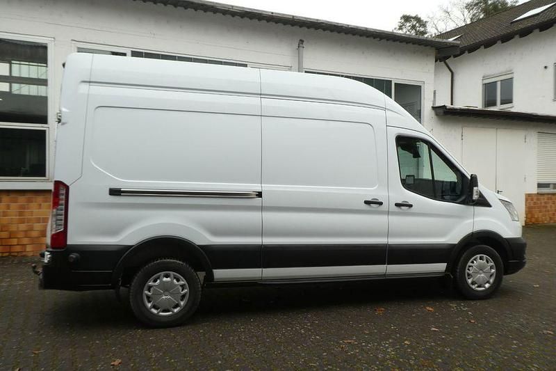 Gebraucht Ford Transit 170 PS (125 kW) 2020 Weiß Van / Kleinbus