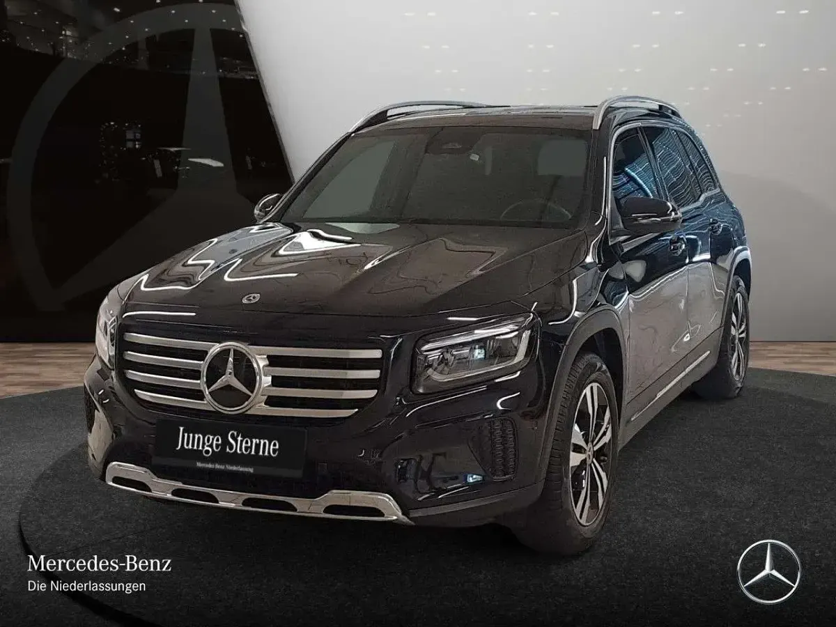 Gebraucht Mercedes GLB250 Advanced 224 PS (164 kW) 2025 Schwarz SUV