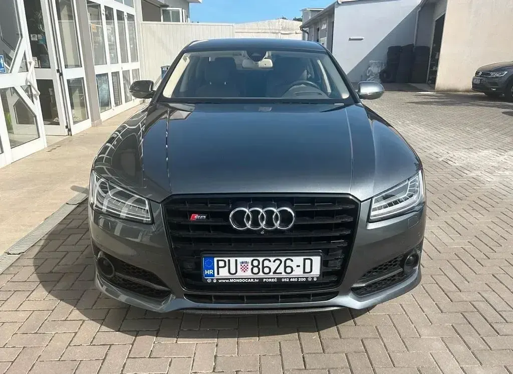Gebraucht Audi S8 plus Sport 605 PS (444 kW) 2016 Grau Limousine