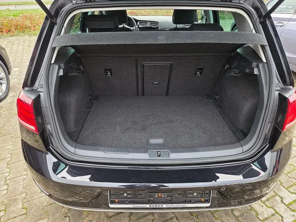 Gebraucht VW Golf VII Join 116 PS (85 kW) 2019 Schwarz Limousine